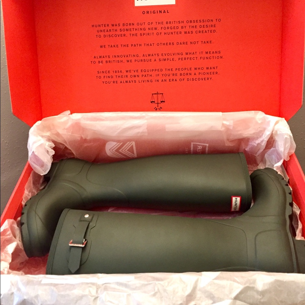 **NIB**  HUNTER ORIGINAL TALL BOOTS (39)